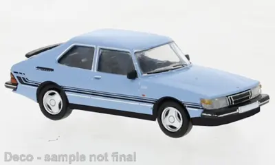 Saab 900 Turbo jasnoniebieski, wystrój, 1986