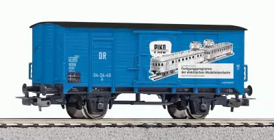 Wagon towarowy kryty typ G02 z reklamą Piko