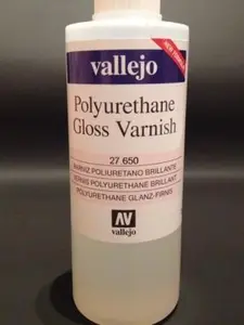 Polyurethane Gloss Varnish 200 ml. Lakier błyszczący poliuretanowy