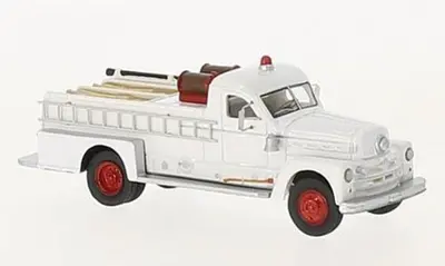 Seagrave 750 wóz strażacki biały
