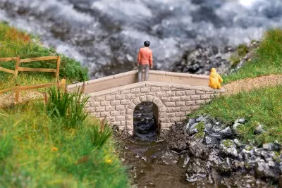 Mały kamienny most