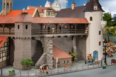 Mury Starego Miasta z przedłużeniem