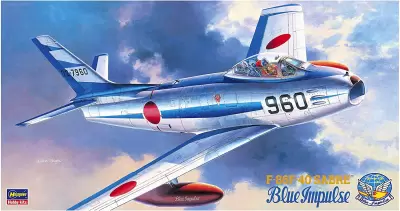Turboodrzutowy myśliwiec w malowaniu japońskim  F-86F-40 Blue Impulse