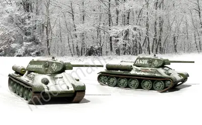 Sowiecki czołg średni T34/76 M42 (II WŚ) / 2szt.