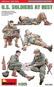 Amerykańscy żołnierze w czasie odpoczynku