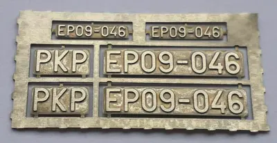 Tabliczki EP09 różne numery (cena za sztukę)