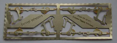 Fototrawiona sprzęgi śrubowe do modeli kartonowych (połączone)