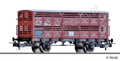 Wagon towarowy kryty do transportu zwierząt