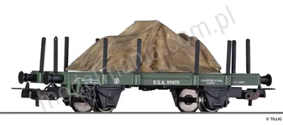 Wagon towarowy platforma USTC kłonicami i ładunkiem pod plandeką