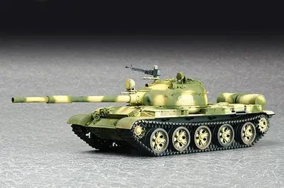 Sowiecki czołg T-62 MBT model 1972